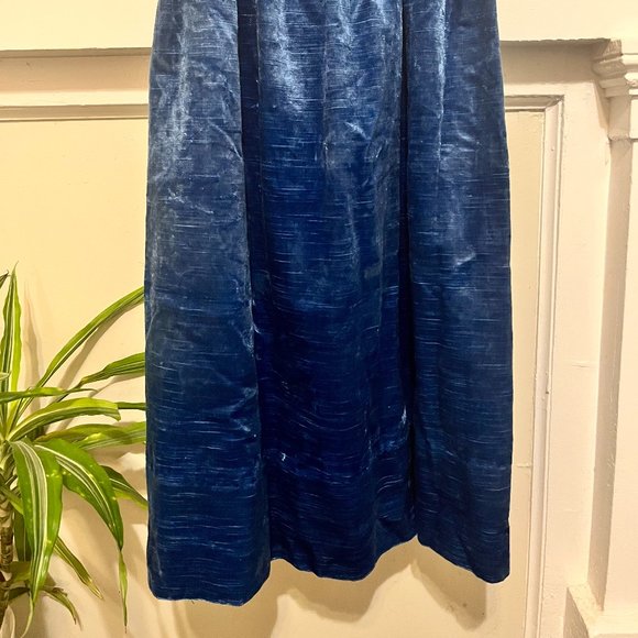 Vintage Crushed Velvet Midi Skirt - Picture 2 of 5